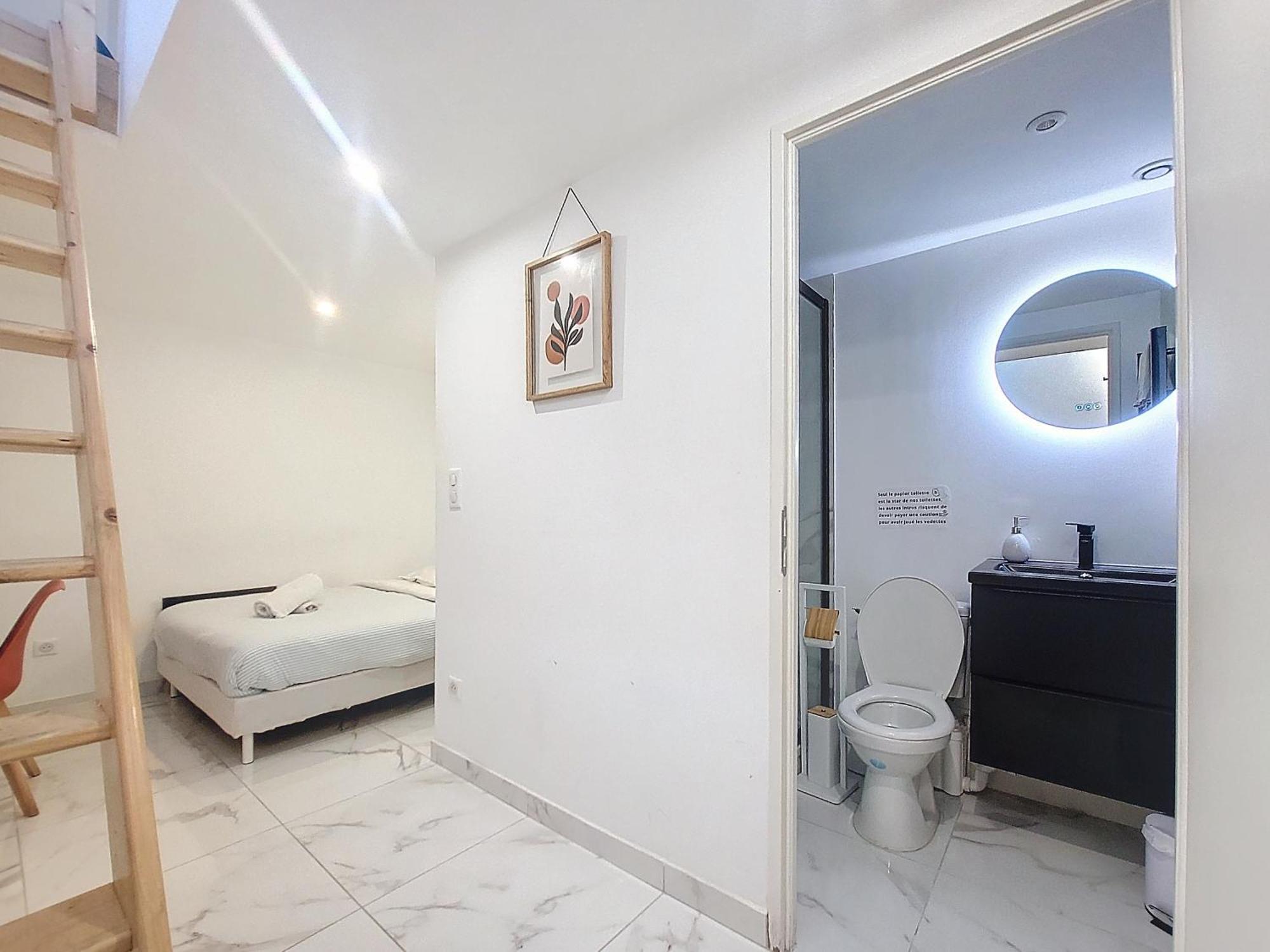Confort Climatise Et Suite Privee En Sousplex Montpellier Ngoại thất bức ảnh